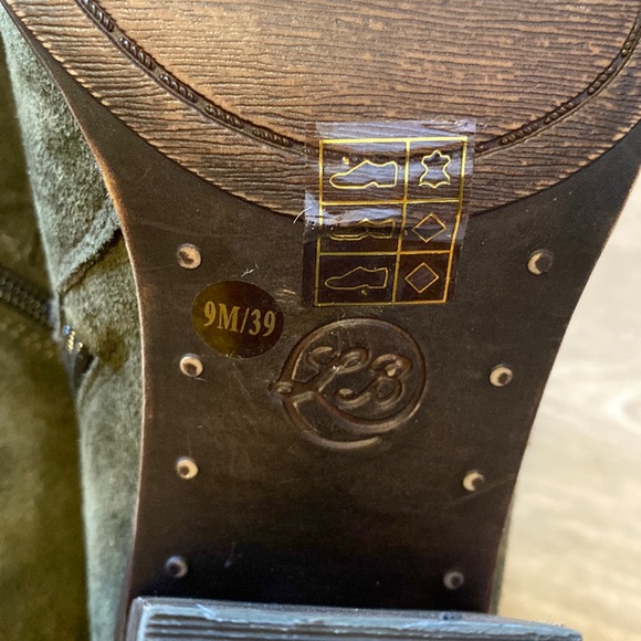 Lucky Brand Suede Booties - Picture 4 of 8